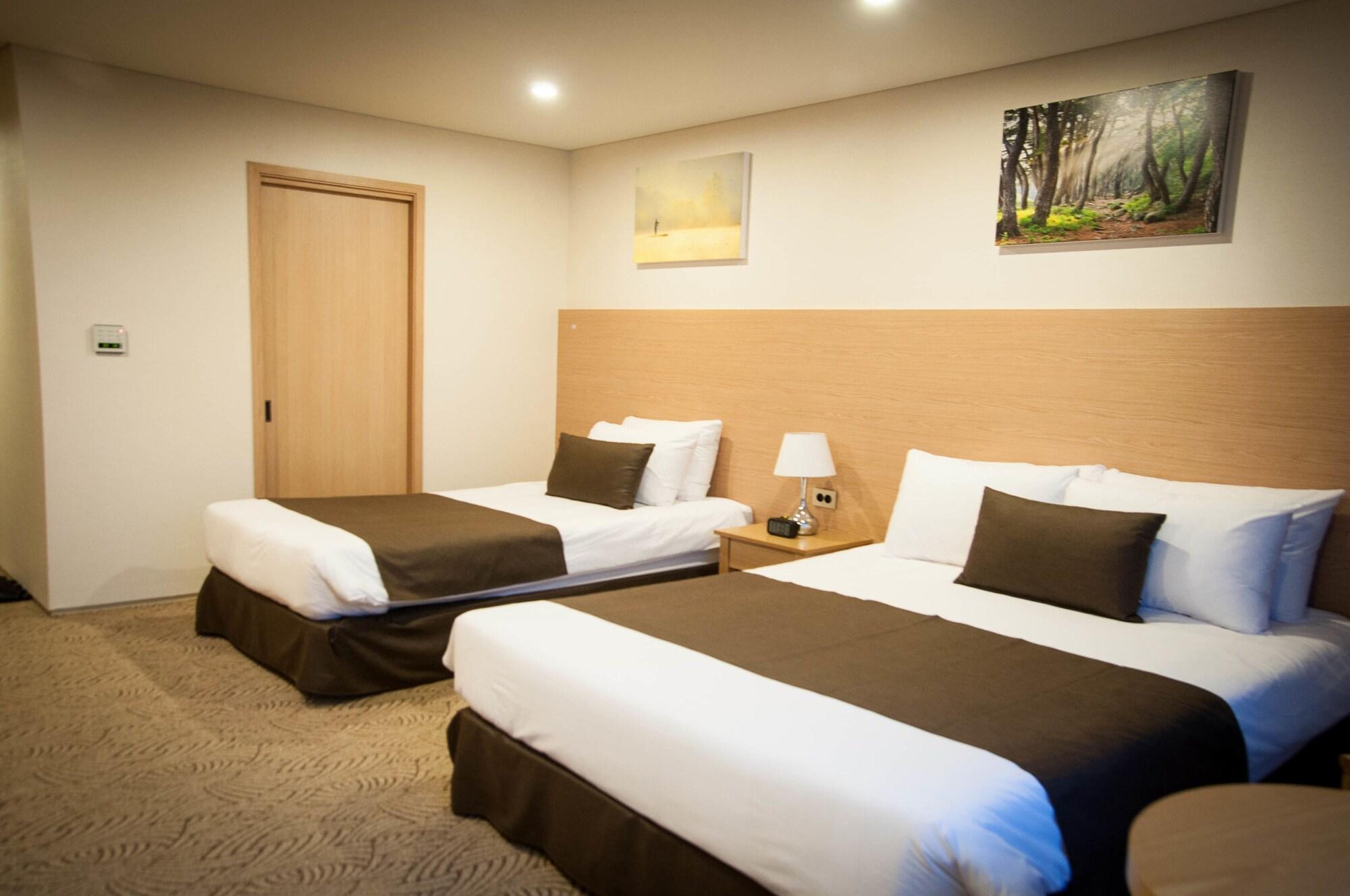 Benikea Jungmun Hotel Seogwipo Exterior photo