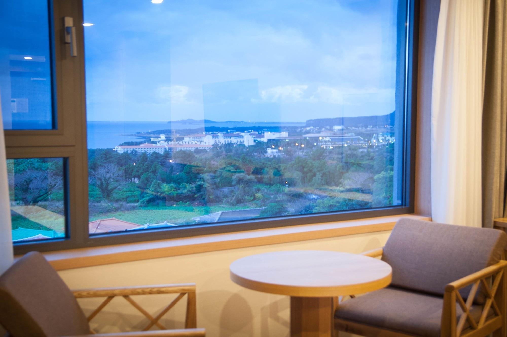 Benikea Jungmun Hotel Seogwipo Exterior photo